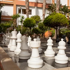 Отель Playavera, Вера